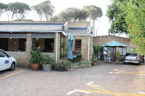 Simonsberg Guest House - Image 3