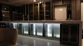 Hotel Paris Luxury Suites - Image 3