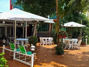 Hi Life Hotel - Image 2