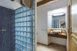 Majestic Holiday Estate in Calvia - Image 5