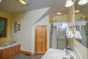 Wispering Woods House - Image 2