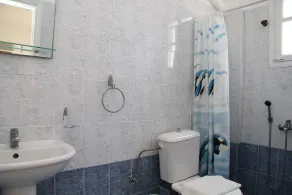 Santa Irini Hotel - Image 3