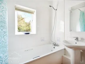 Whispering Pines Cottage - Image 3