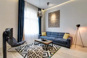 Luxury Apartment by Hi5 -Andrassy Suite - Image 2