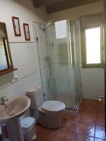 Apartamentos El Pedrayu - Image 2