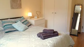 2 Bed Apartment in the West End - Image 3