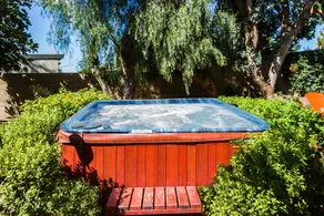Anaheim Vacation Villa - 3 Bedroom House Near Disney - Image 4