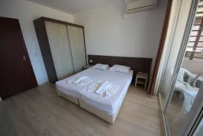 Menada Zornitsa Apartments - Image 5