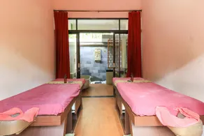 Purnama Hotel - Image 2