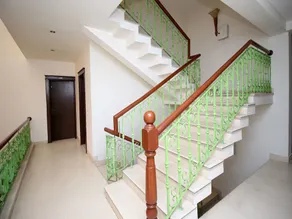 Hotel Good Care by OYO Rooms - Image 4