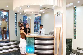Hotel Madonna - Image 3