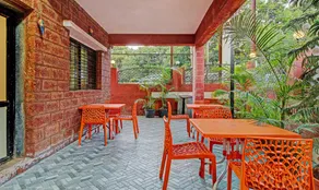 Green Woods Cottage - Image 2