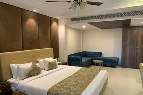 Amargarh Resort - Image 2