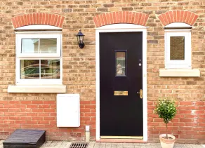 Aylesbury Contractor & Staycation Home - Image 4