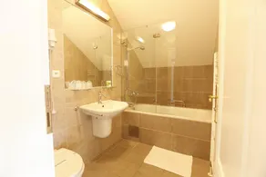 Hotel Sandor Pavillon - Image 3