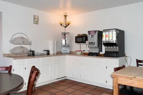 Santa Fe Suites - Image 2