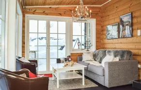 5 Bedroom Cozy Home In Norheimsund - Image 2