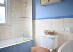 Hammersmith 4 Bedroom Home - Image 5