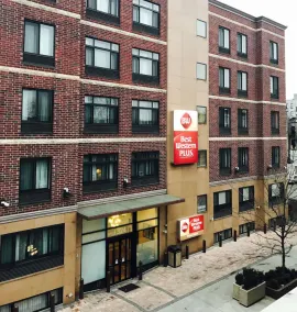 Best Western Plus Arena Hotel - Image 5