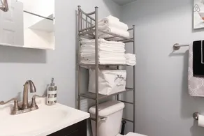 Comfort Awaits at this DC Apartment - Image 2