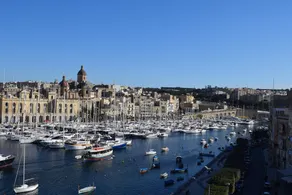 Senglea Seafront Apartment - Image 3