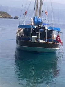 Ide Yacht Hotel - Image 3