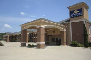 Executive Inn & Suites Jewett - Image 5