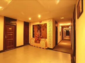 GreenTree Alliance Hotel - Image 3