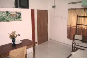 Bernie's Inn - Image 2