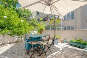 Eclectic Flat Near Metro With Terrace in Kadikoy - Image 5