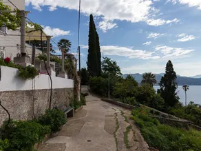 Restful Villa in Dalmatia With Garden - Image 3