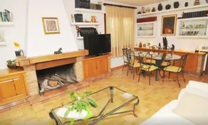 HomeHolidaysRentals Kylie - Costa Barcelona - Image 4
