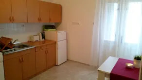 Old Center Apartments - Image 5