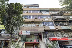 Krishna Residency by OYO Rooms - Image 3