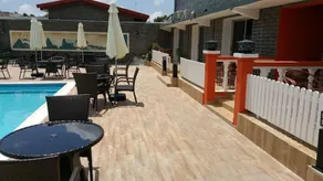 Hotel Des Jardins - Image 5
