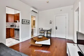 Residences Apartment Majestik Downtown Montreal - Image 4