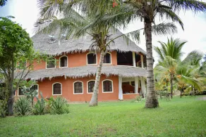 Tembo Court Apartments - Image 4