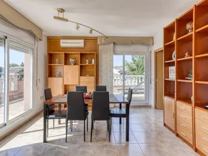 Familienorientiertes großzügiges Ferienhaus mit Grill, Terrasse und Garten | Meerblick | Hunde erlaubt - Image 2