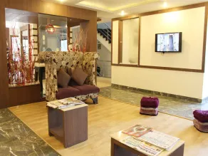 Capital O 3600 Hotel Royal Windsor - Image 5