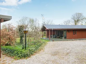 Rustic Holiday Home in Glesborg With Sea Coast Near - Image 5