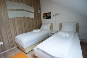 Enjoy Budapest Aparthotel - Image 3