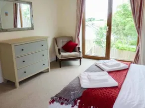 Broad Ash Lodge - Image 3
