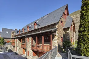 El Jardi Secret by FeelFree Rentals - Image 5