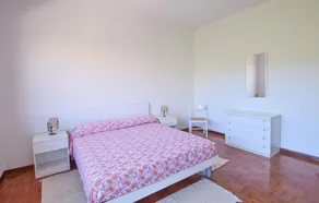Beautiful Apartment in Montepaone With 3 Bedrooms - Image 2