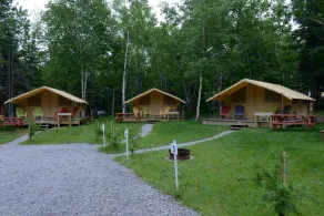 Les Prets A Camper Du Camping Tadoussac - Image 4