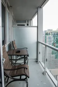 Sarkar Suites - CN Tower Rogers Centre - Image 2