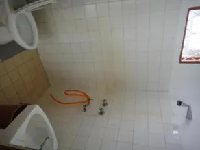 Eight Mentigi Guesthouse - Image 4