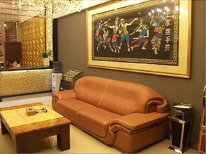 Banwan Hotel - Image 2