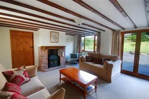Spacious Holiday Home in Bradworthy With Garden - Image 4