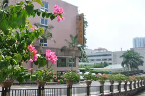 King Garden Hotel - Image 4